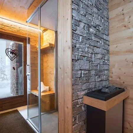 Black Pearl Saas Fee